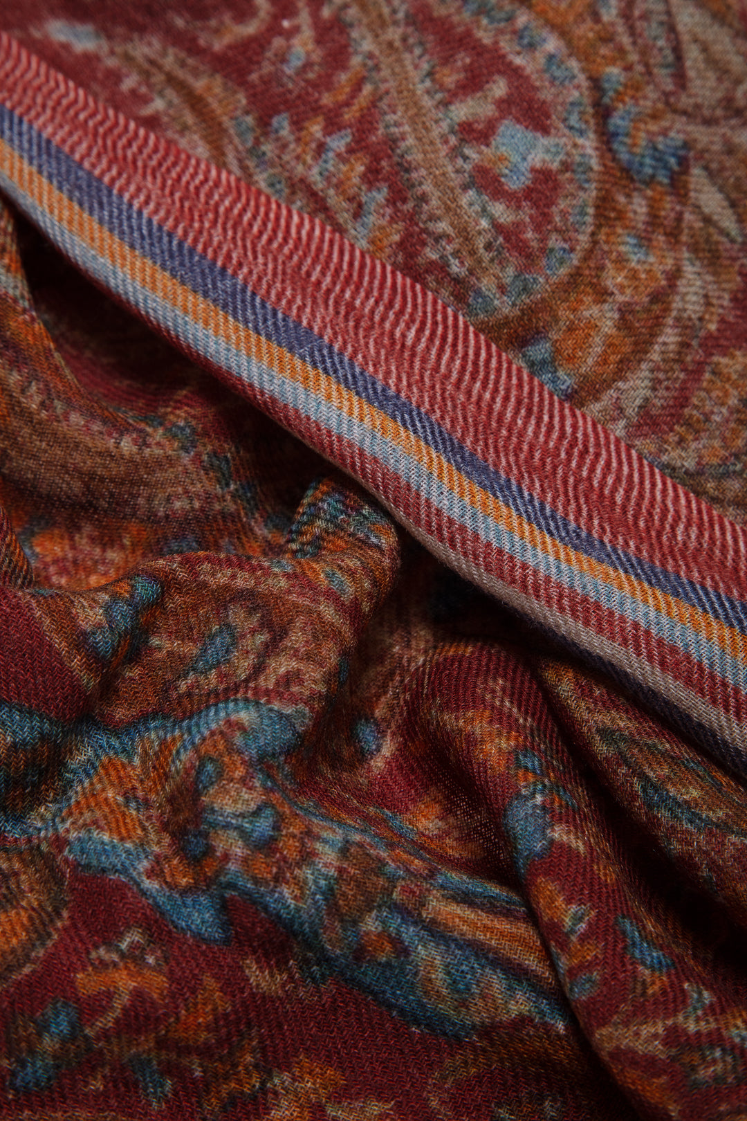 CLARA SCARF