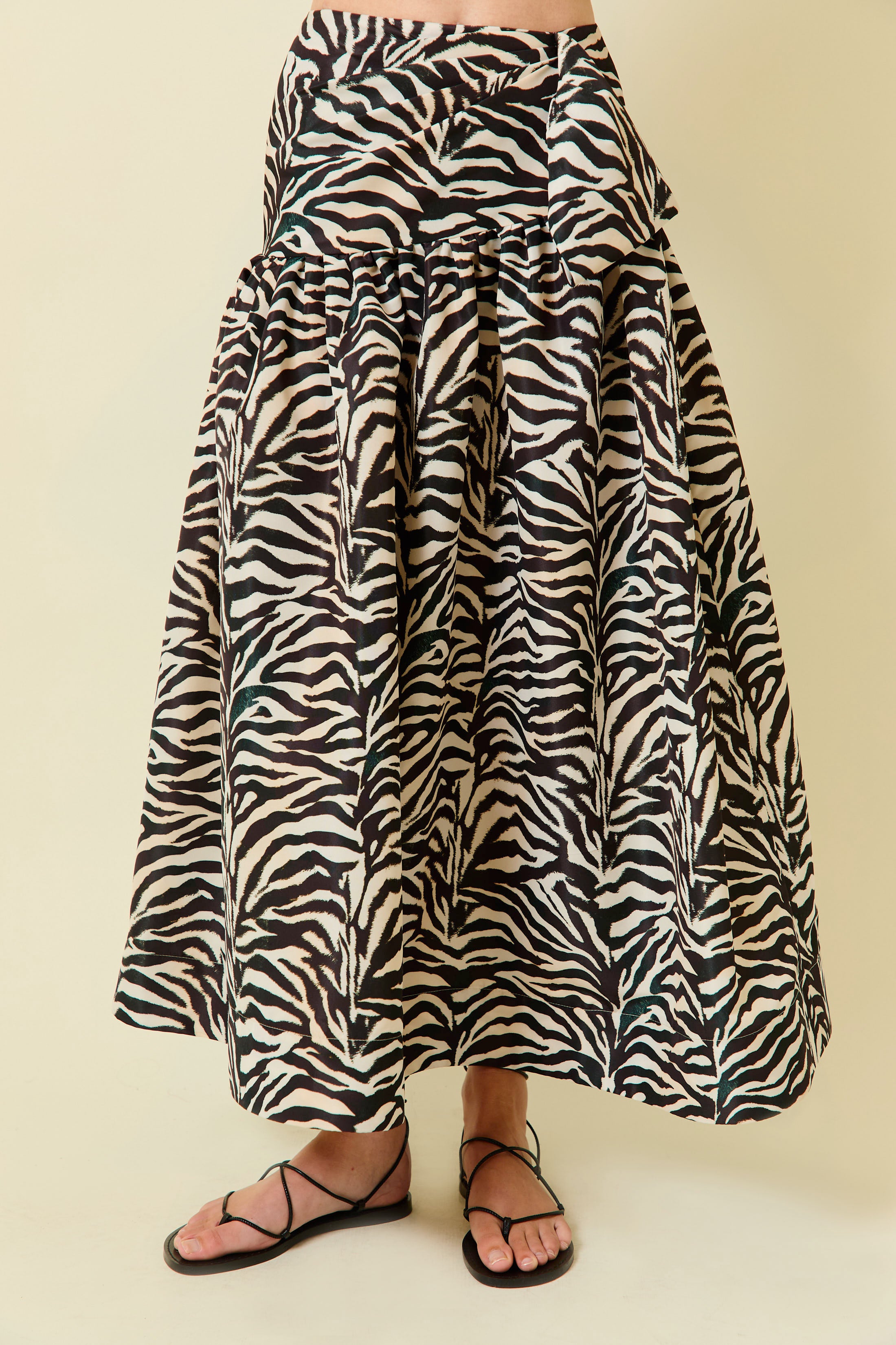 ZOE SKIRT