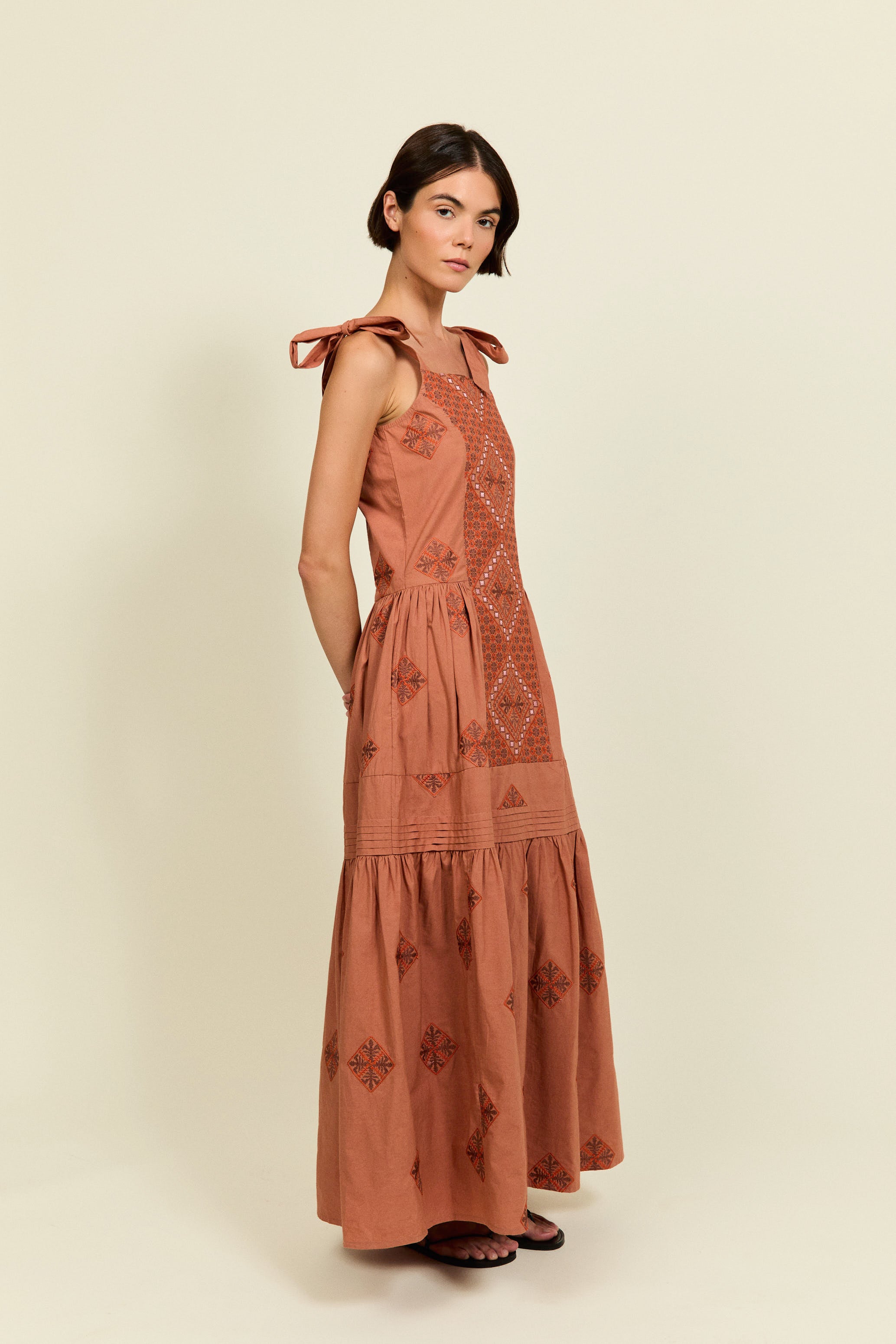 VESTIDO CAMILIA
