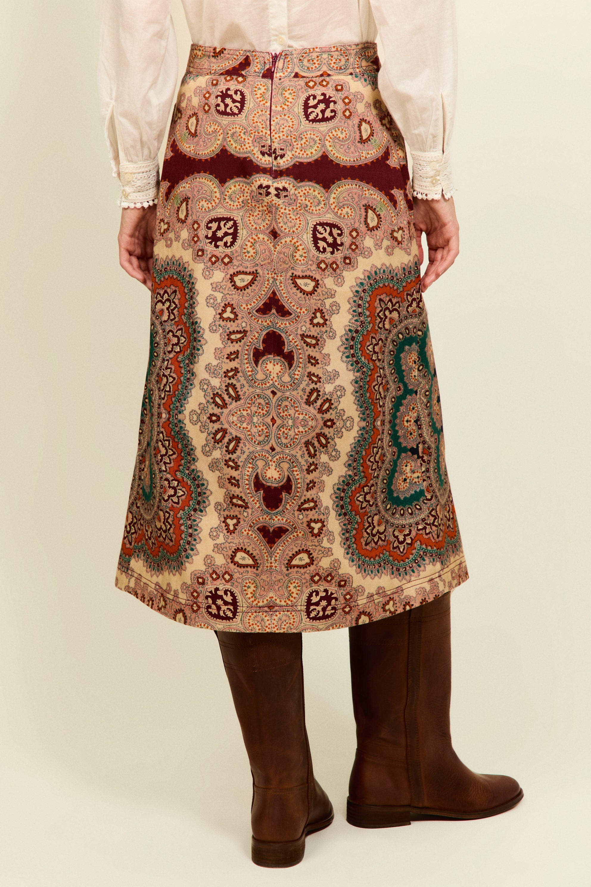 FALDA BRIAR