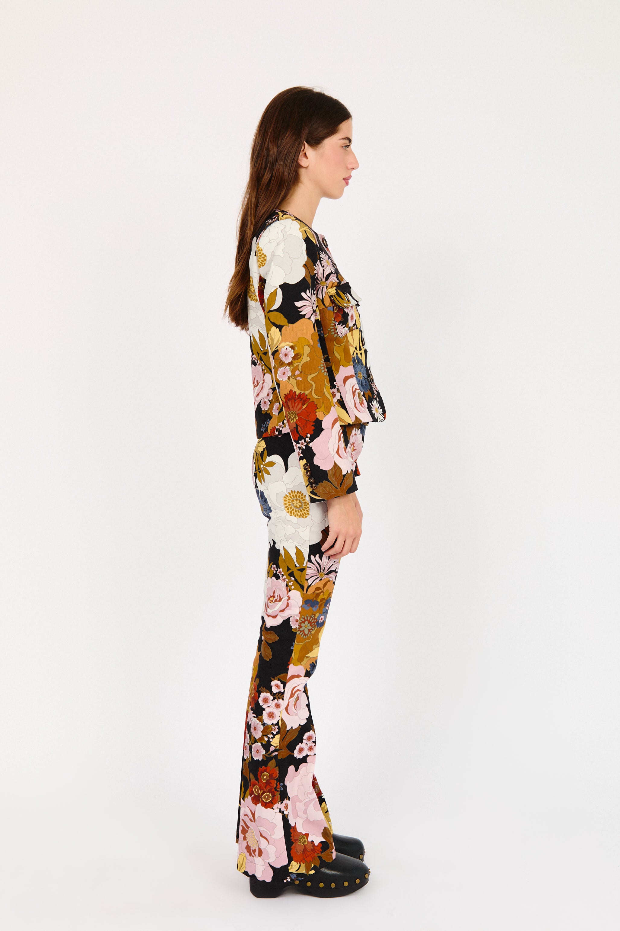 AROA JACKET