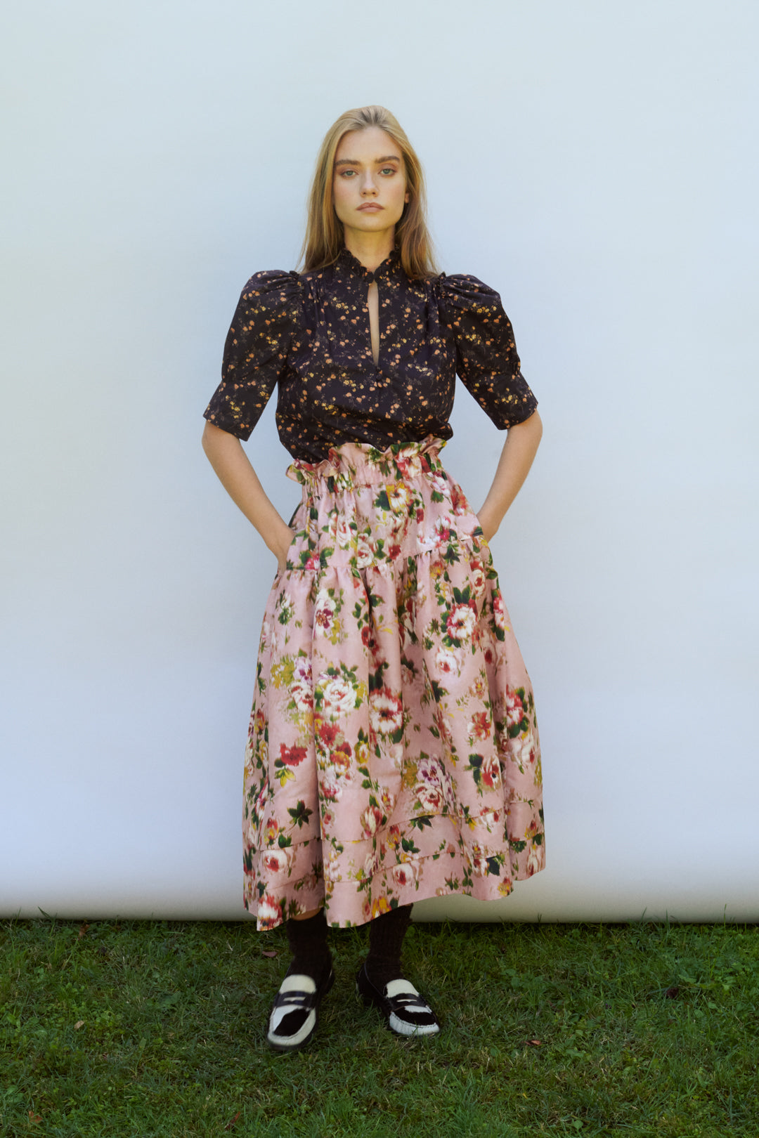 FALDA TAFETA ESTAMPADA DE FLORES