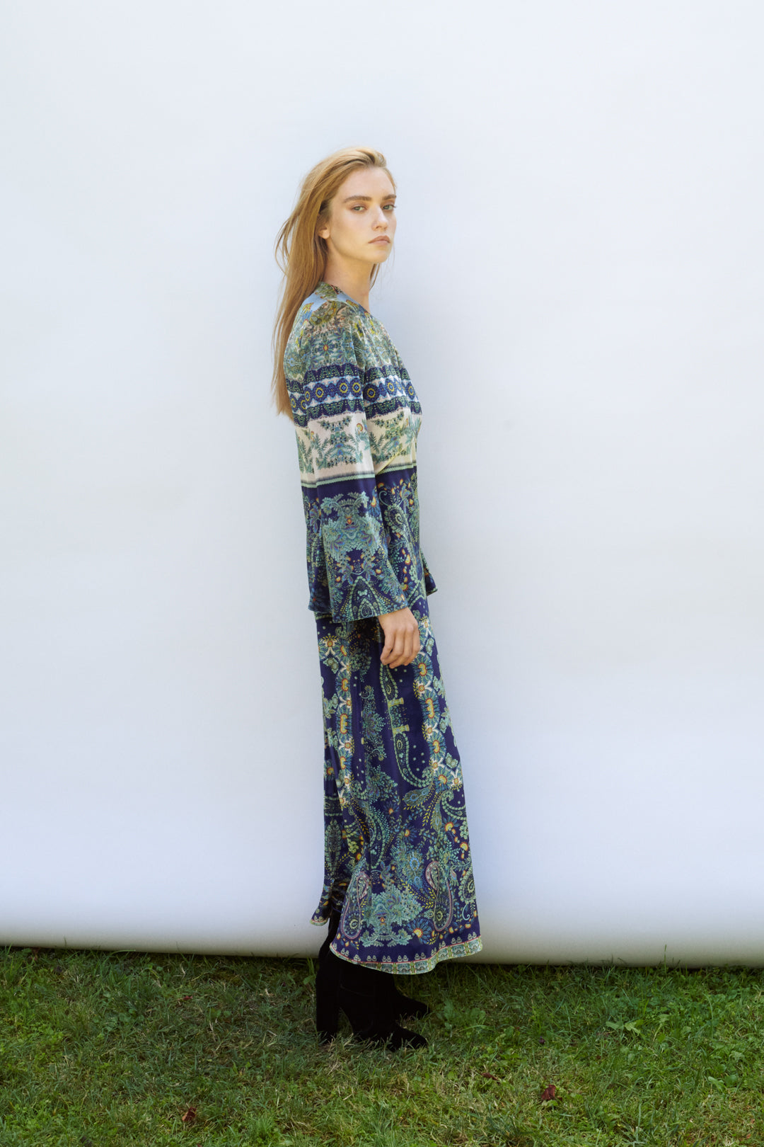 PRE ORDER VESTIDO TERCIOPELO PAISLEY AZUL Y VERDE
