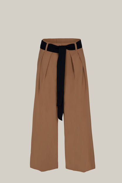 PANTALÓN CREME CAMEL