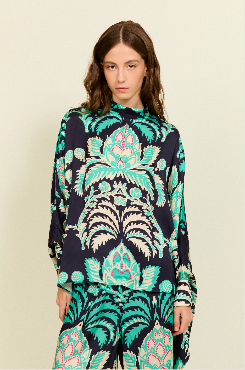 MAGNOLIA CAPE