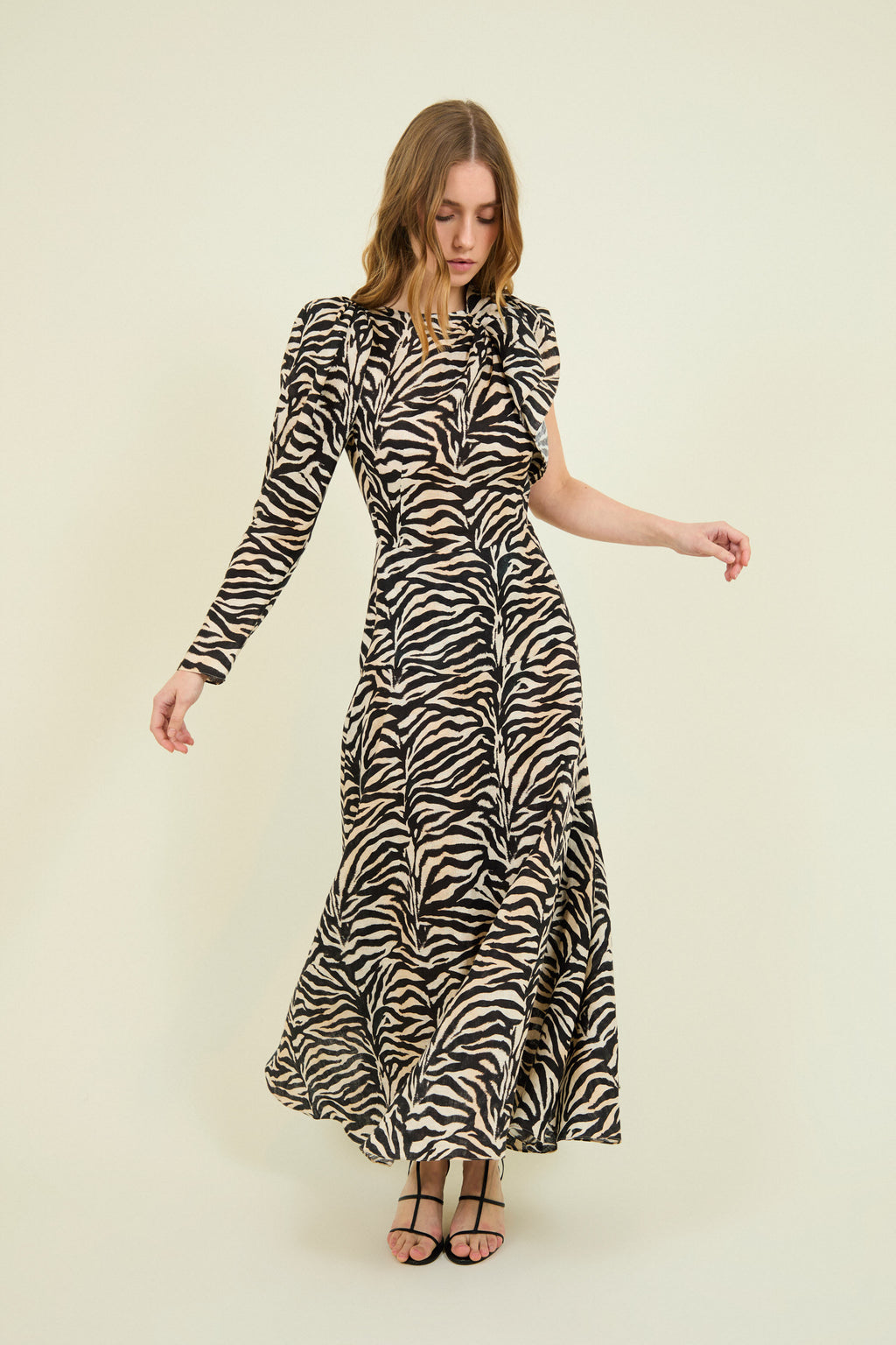 ZOE DRESS