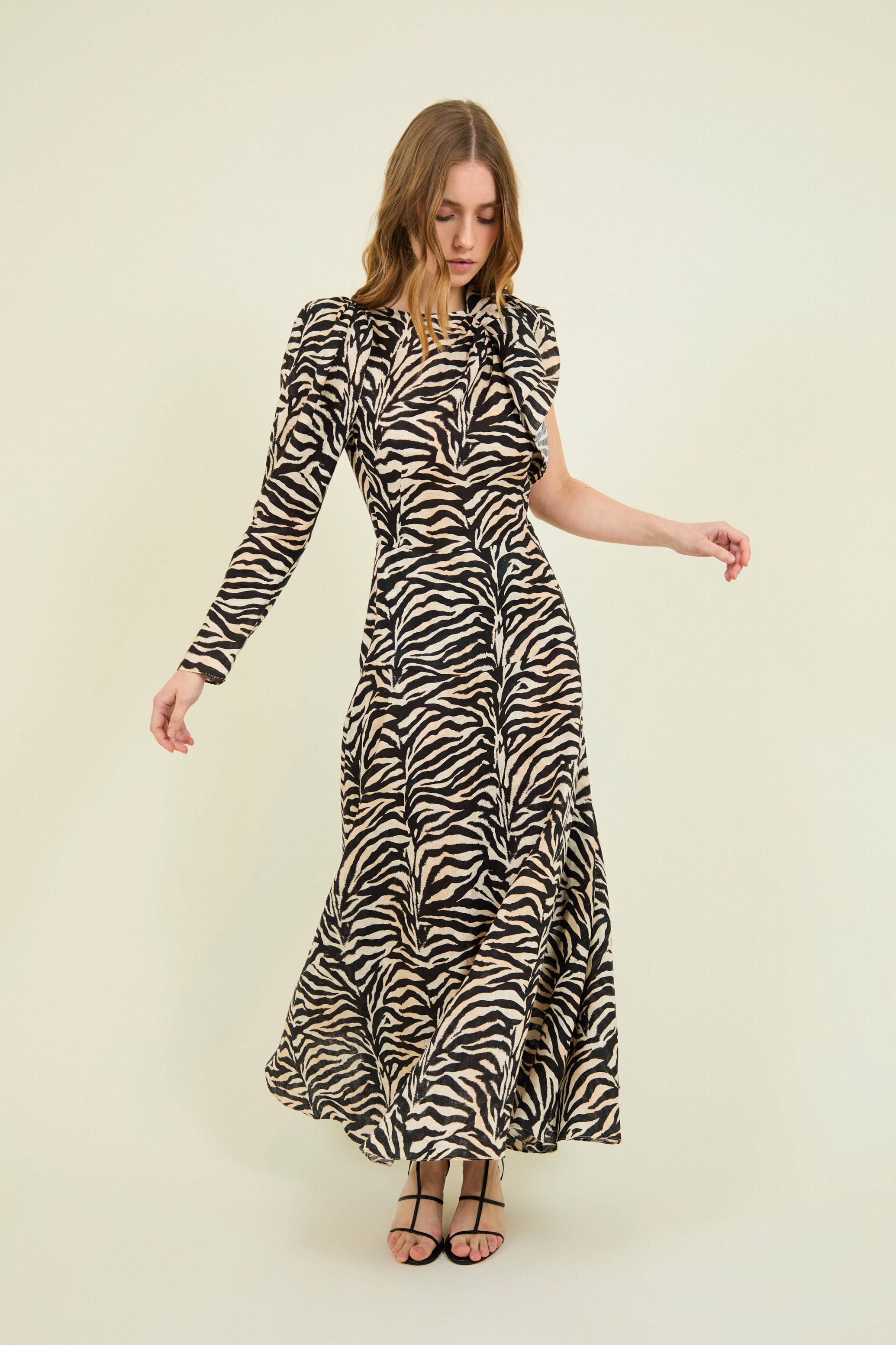 ZOE DRESS