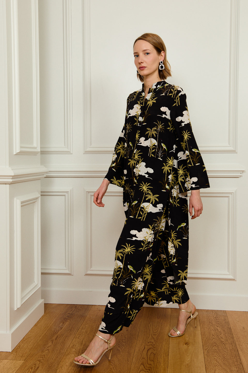 SABINE PANT- BY TATIANA DE NICOLAY