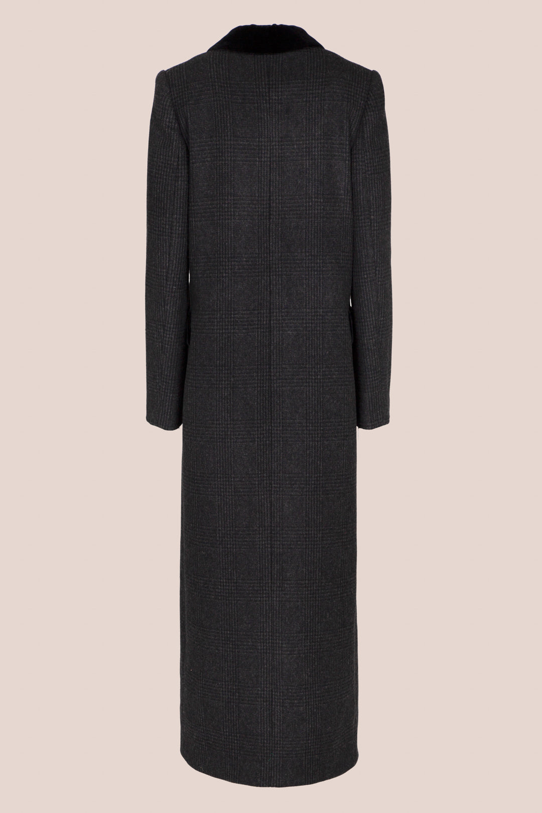 Long wool grey coat with black velvet details