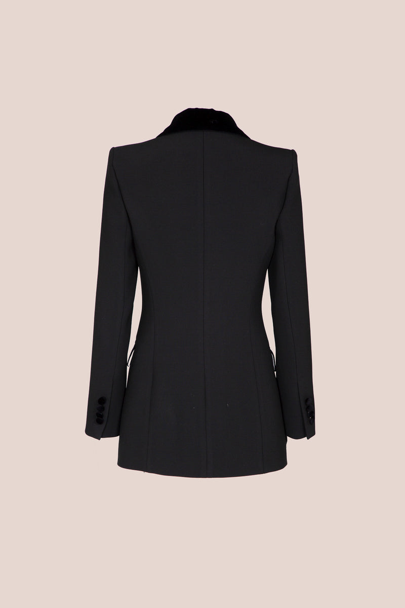 CHAQUETA SMOCKING CUELLO TERCIOPELO NEGRO