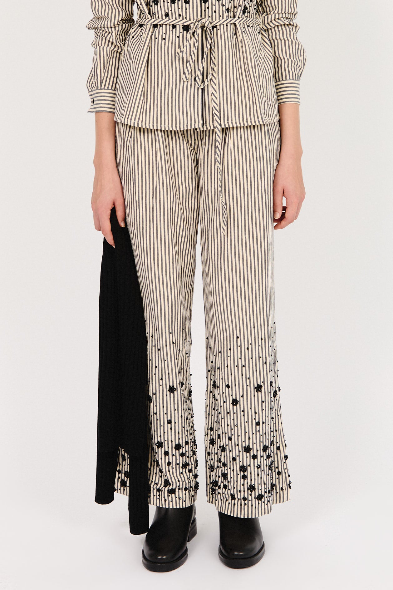 PANTALÓN ARIS